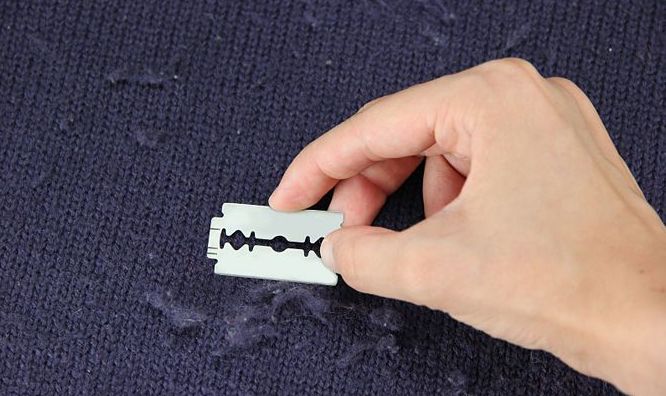 How To De-Pill a Wool Sweater